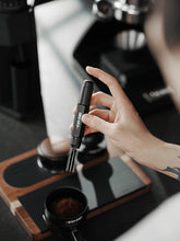 تحميل الصورة في عارض المعرض ،LIGHTNING NEEDLE DISTRIBUTION TOOL PRO