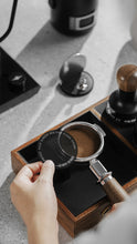 Load image into Gallery viewer, ESPRESSO PUCK SCREEN STORAGE SET - MAGNET STAND