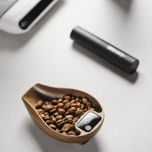 Load image into Gallery viewer, OVO COFFEE SCALE & SPRAY SET