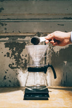 تحميل الصورة في عارض المعرض ،مجموعة ماكينة صنع القهوة HARIO V60