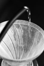 Load image into Gallery viewer, SIBARIST - CONE FAST SPECIALTY COFFEE FILTER