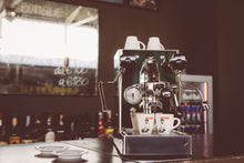 تحميل الصورة في عارض المعرض ،ليليت مارا X