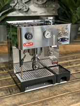 تحميل الصورة في عارض المعرض ،ليليت انيتا