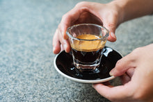 تحميل الصورة في عارض المعرض ،LOVERAMICS - الزجاج الملتوي