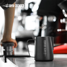 تحميل الصورة في عارض المعرض ،MILK PITCHER 3.0 ROUND SPOUT
