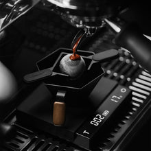 تحميل الصورة في عارض المعرض ،CHILLING BALL - ESPRESSO &amp; POUR OVER
