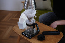 Load image into Gallery viewer, HARIO V60 Glass Range Server
