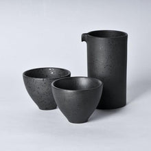 Load image into Gallery viewer, LOVERAMICS BREWERS SET - SPECIALTY JUG + 2 TASTING CUPS
