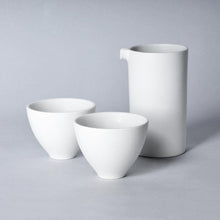 Load image into Gallery viewer, LOVERAMICS BREWERS SET - SPECIALTY JUG + 2 TASTING CUPS
