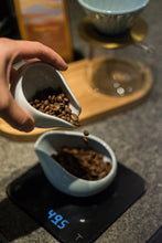 Load image into Gallery viewer, BEANS DOSING TRAY - LOVERAMICS
