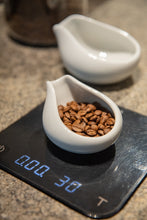 Load image into Gallery viewer, BEANS DOSING TRAY - LOVERAMICS
